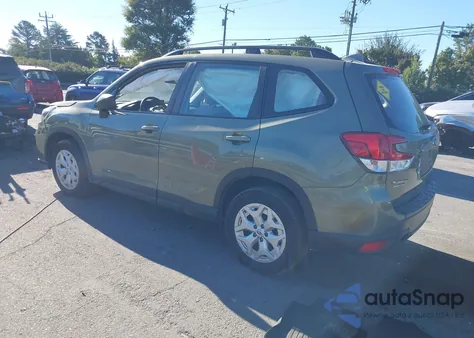 2021 Subaru Forester z USA, uszkodzony, nr VIN JF2SKADC4MH464995